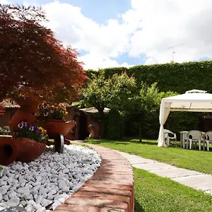 https://villa-roberta.emilia-romagnahotels.net